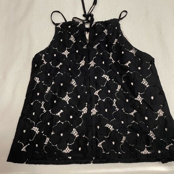 LIV black flower lace tank blouse with nude layer (size medium) - Picture 2 of 6